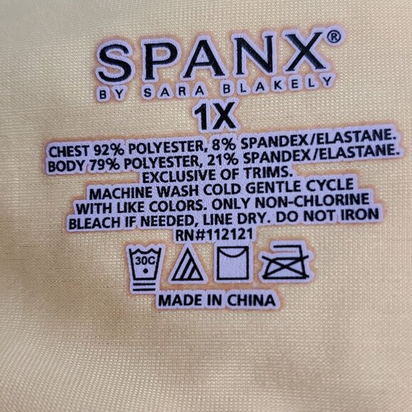 Spanx by Sara Blakely Womens Lacy Tank/Cami Sz 1X Nude Sheer Elastic Pull On - Picture 5 of 8